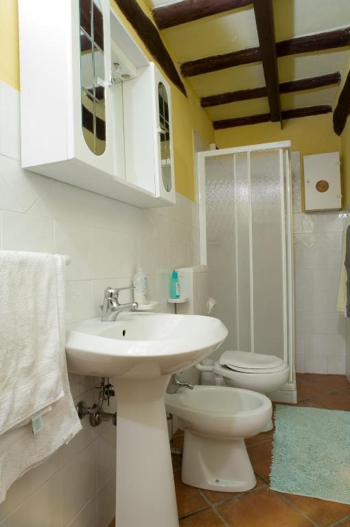 Hostal Pra De Mande Viano Exterior foto